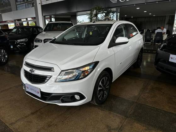 CHEVROLET ONIX 1.4 MPFI LTZ 8V FLEX 4P MANUAL